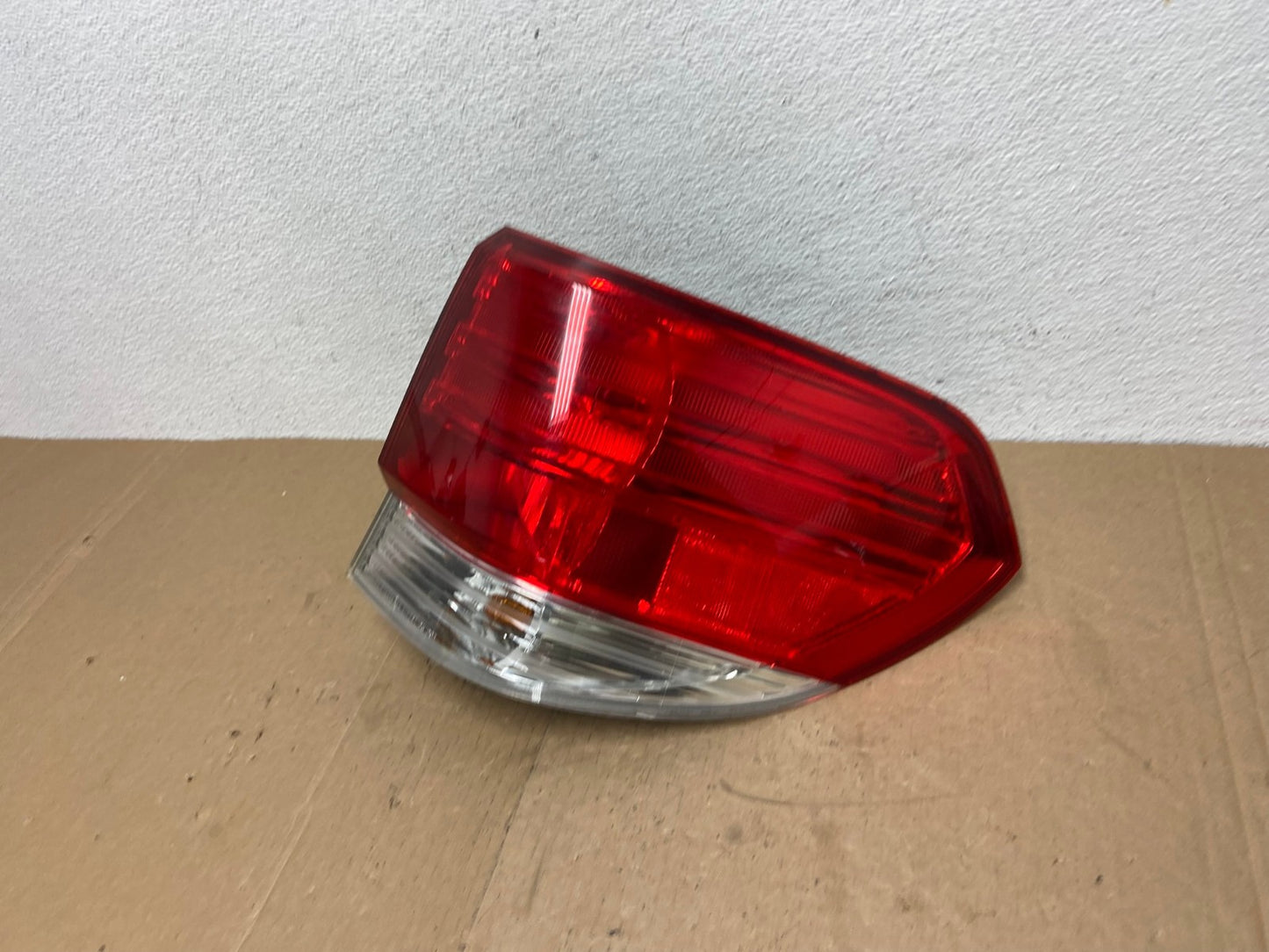 2008 2009 2010 Honda Odyssey Right Passenger Side Tail Light AC5724 LK1