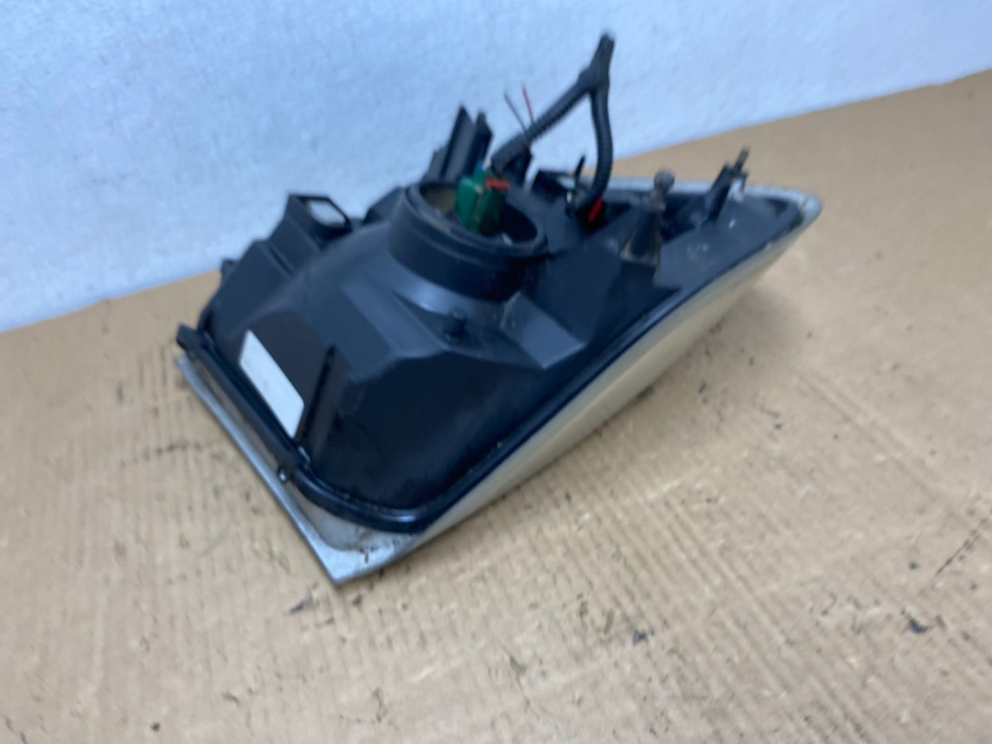2004 2005 2006 Dodge Durango Left Driver LH Headlight AC7799 DW5