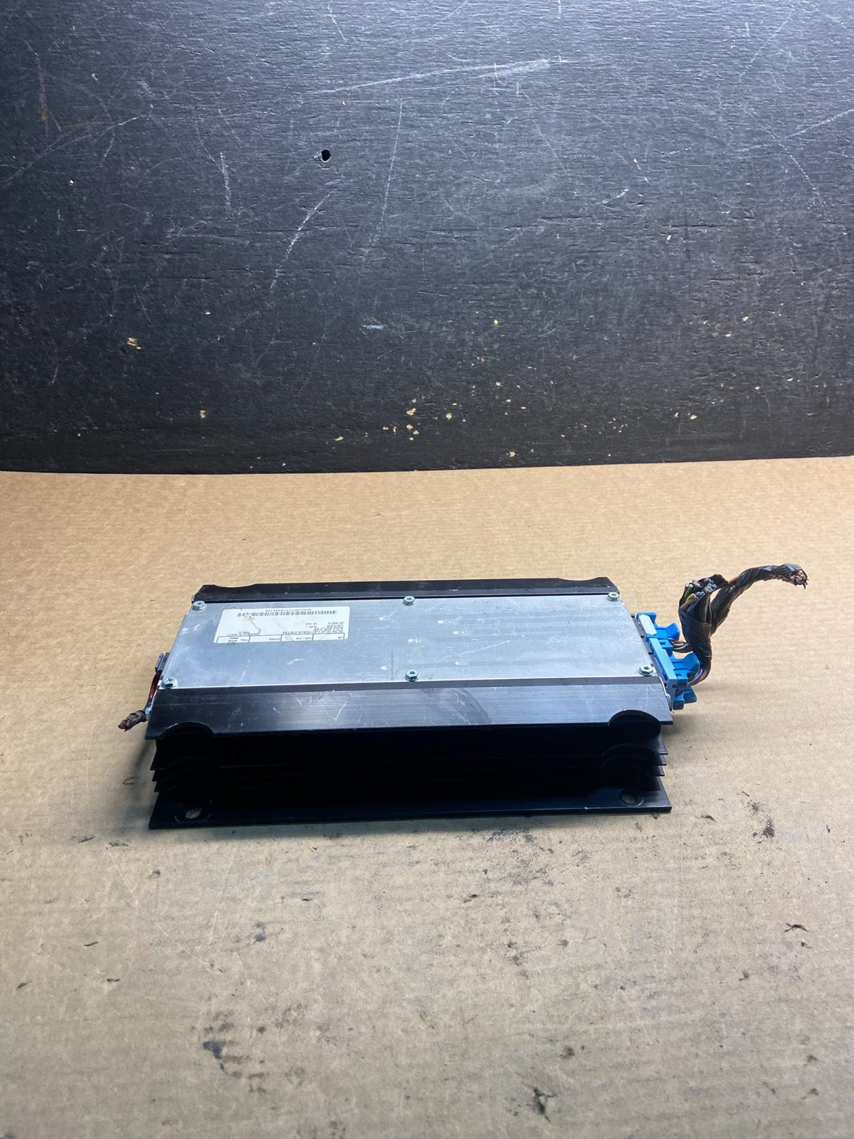 2008 to 2013 Cadillac CTS Stereo Audio Amplifier 25764618 Z9184 DG2