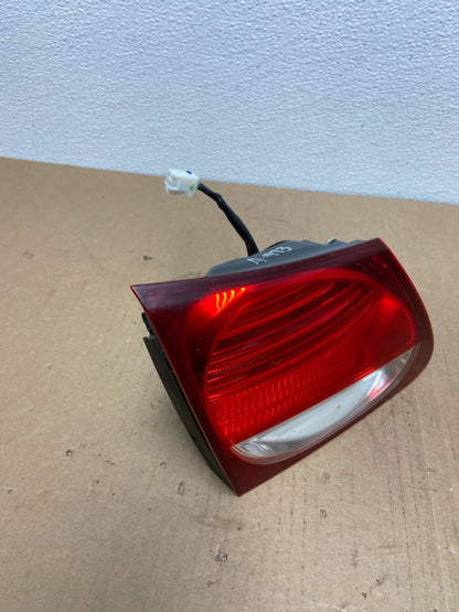 2006-2011 Lexus GS350 GS430 GS450H Left Driver LH Inner Tail Light OEM AB6403 DW2