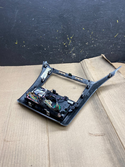 2008 to 2012 Buick Enclave AC Heater Climate Control Unit X1672 DG5