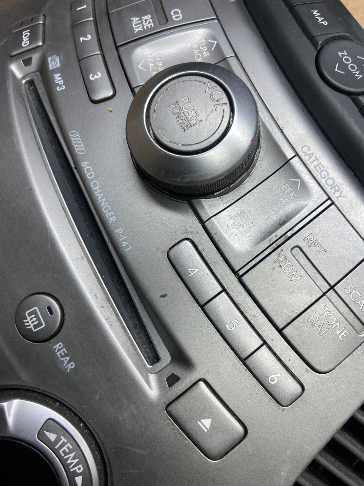 2006-2009 Subaru Tribeca Radio CD Player AC Climate Control Bezel Panel Z4263 DG3