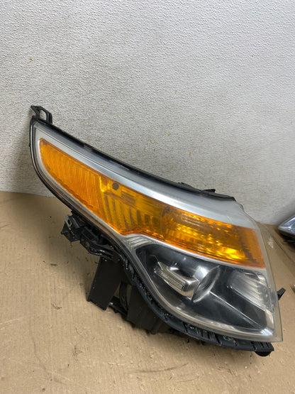 2011 to 2015 Ford Explorer Right Passenger Halogen Headlight AH6833 DW2