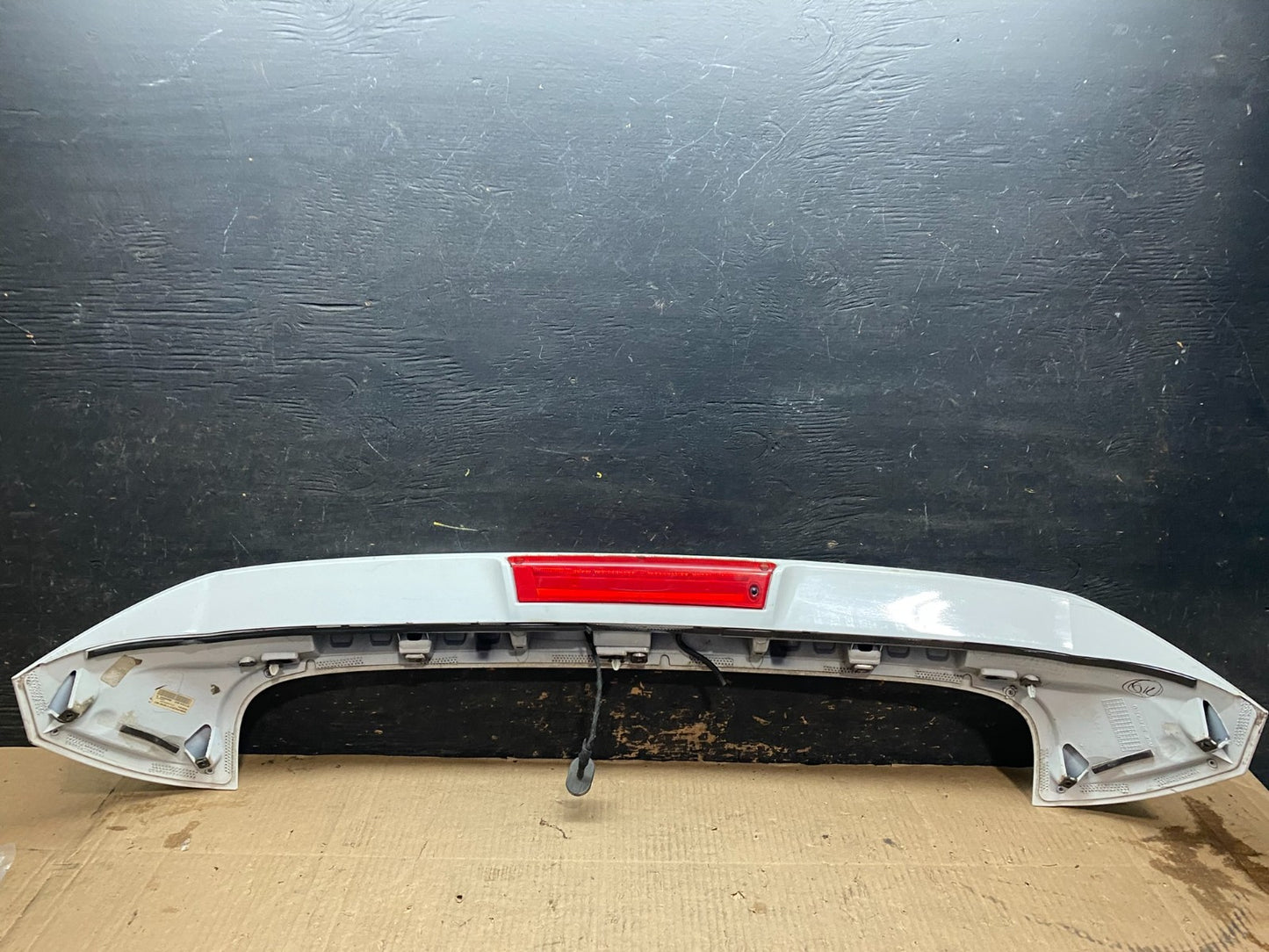 2014 to 2016 Ford Fiesta Hatchback Rear Trunk Spoiler u6472 DG4