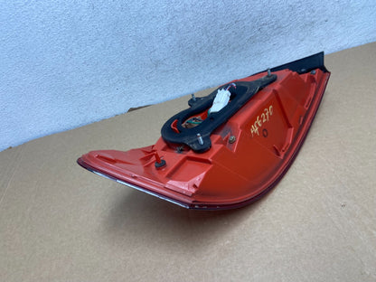 2007 to 2013 Infiniti G35 G37 Sedan Right Passenger Rh Tail Light AF7270 DW5