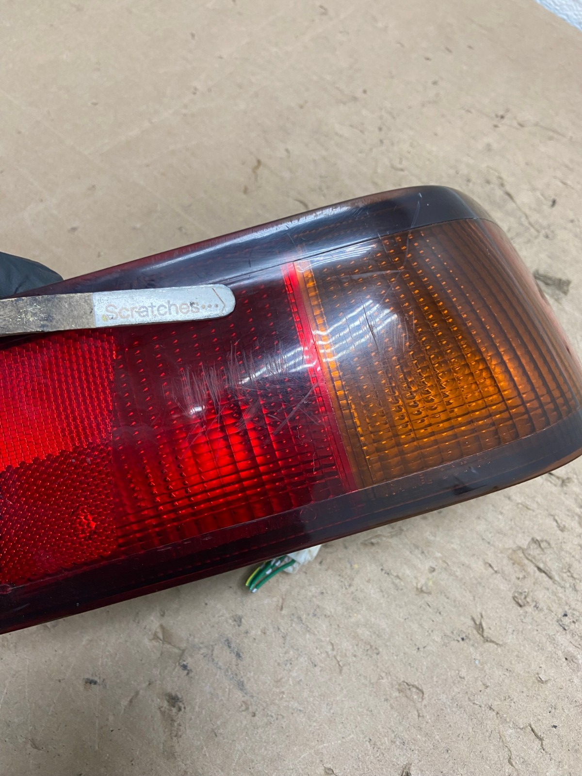1997 1998 1999 Toyota Camry Tail Light Right Passenger Rh Side AI1119 LK3