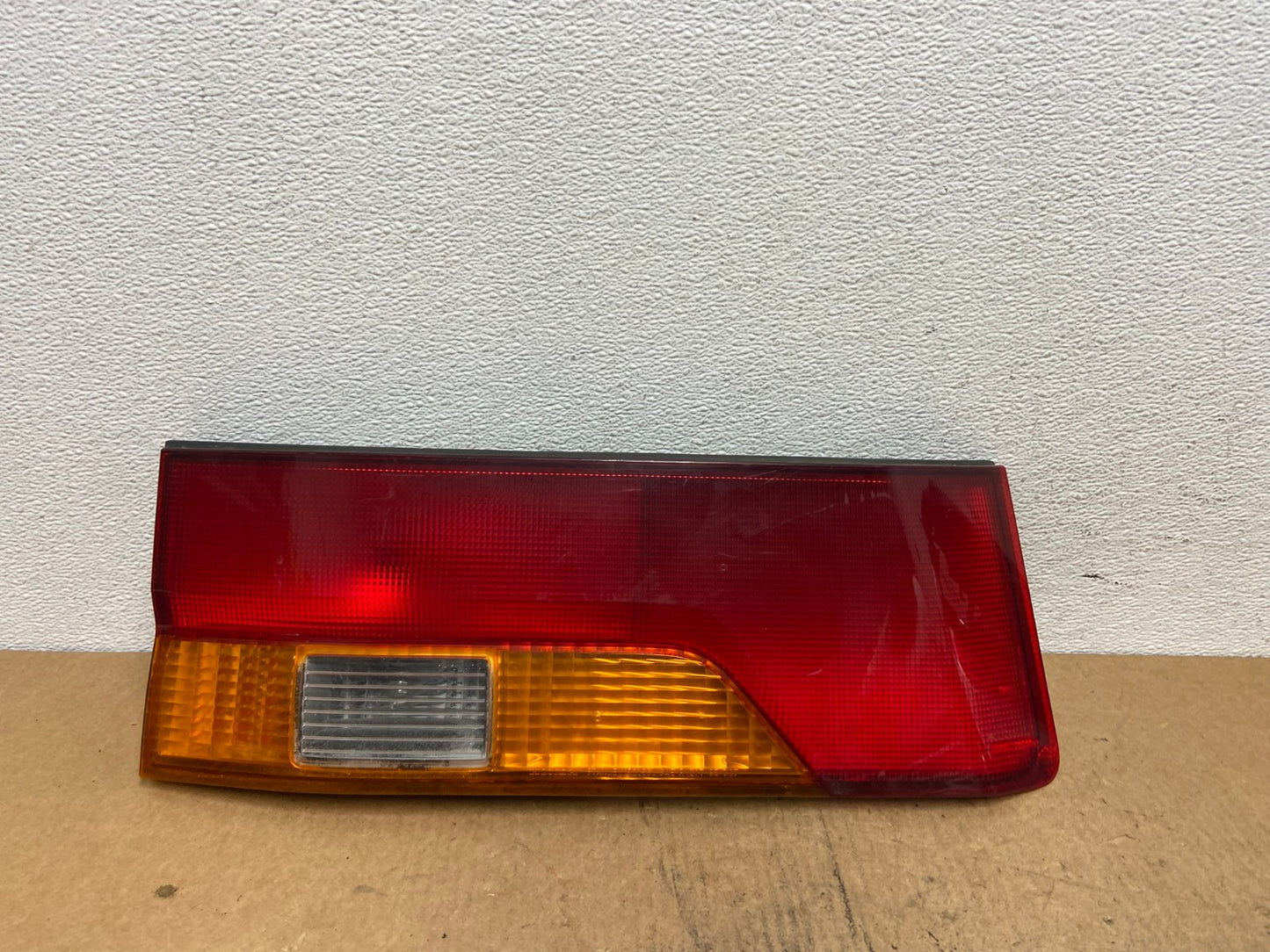 2002 2003 2004 Honda Odyssey Left Driver LH Side Tail Light Inner Oem AC3703 LK0