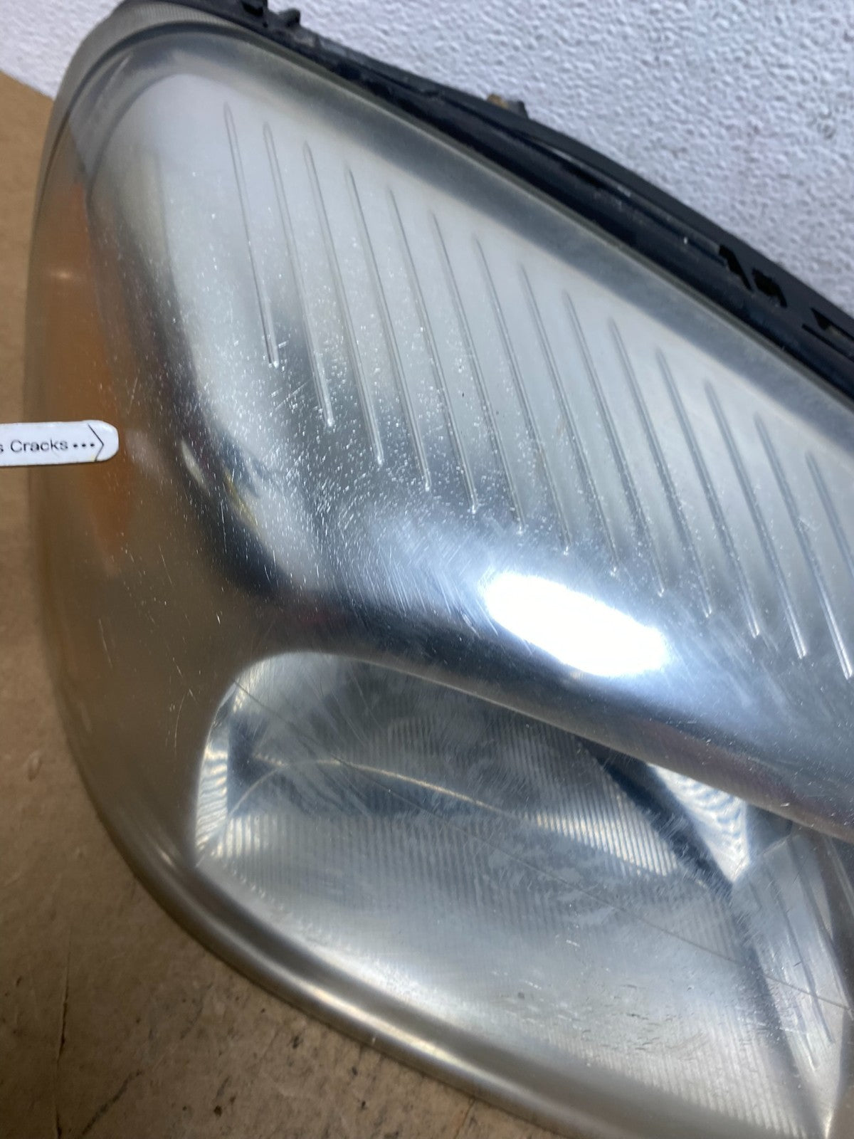 2005 - 2009 Pontiac Montana / Uplander Right Passenger Headlight AD4682 DW4