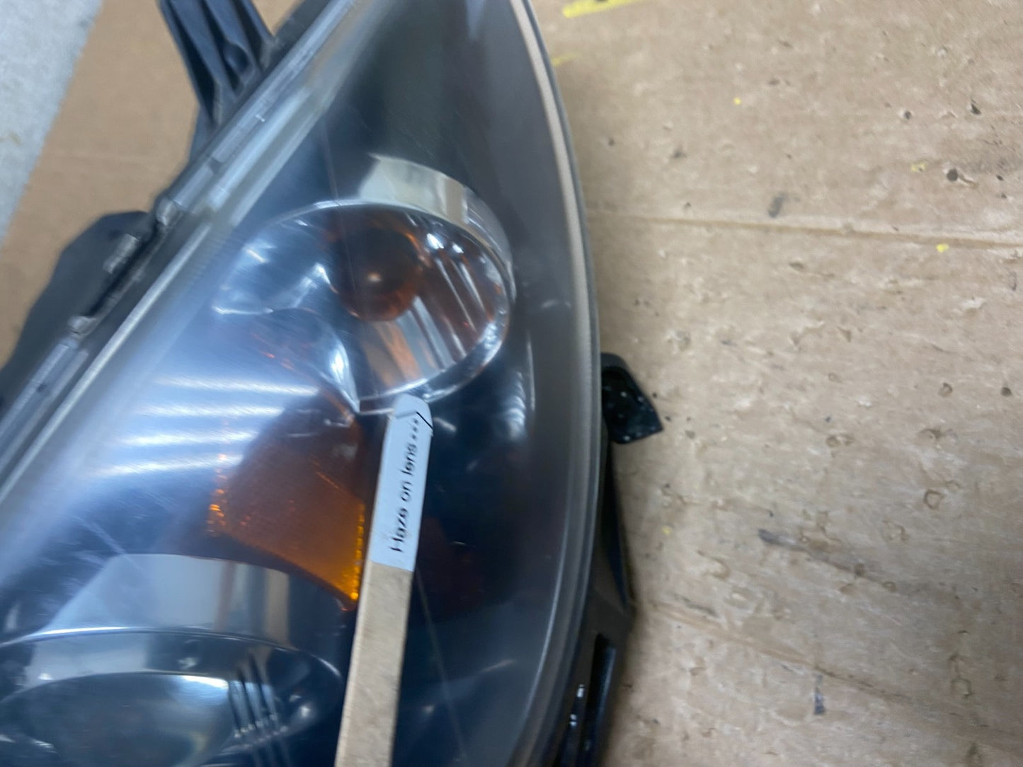 2004 to 2009 Mazda 3 Sedan Left Driver LH Side Halogen Headlight Oem AA1641 DW4