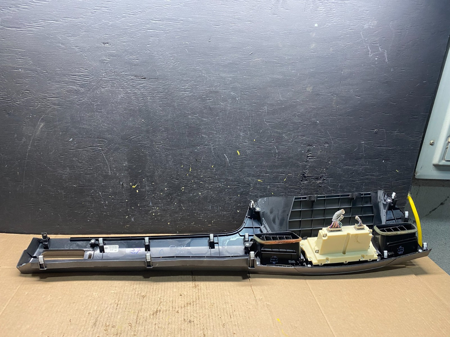 2011-2013 Honda Odyssey Dash Climate Control A/C Cluster Trim Bezel R6163 DG5