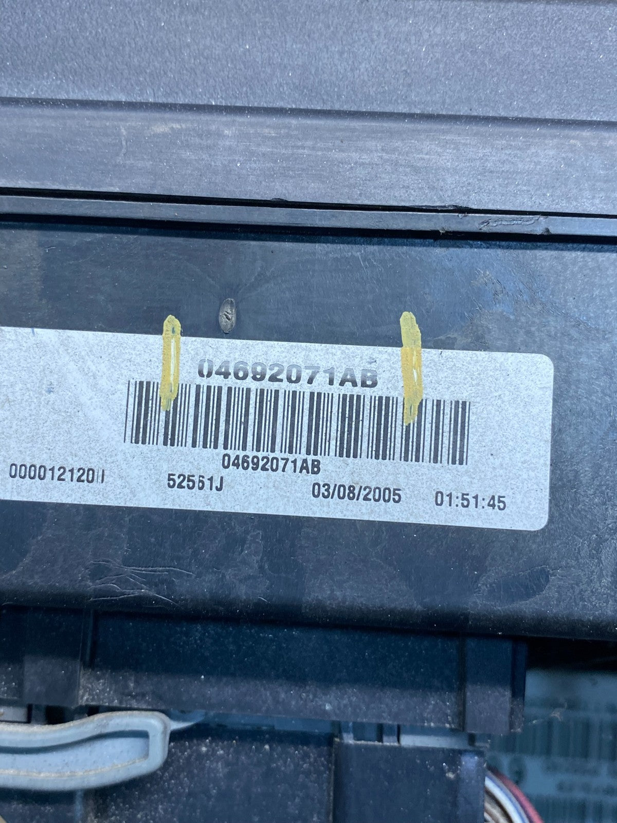 2005 Jeep Grand Cherokee BMC Body Module Power Fuse Box Relay AG9459 DW6