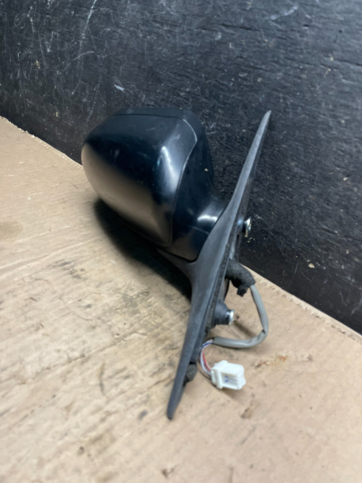 2005-2009 Subaru Legacy Outback Right Passneger Side Door Mirror Oem T2978 DG1