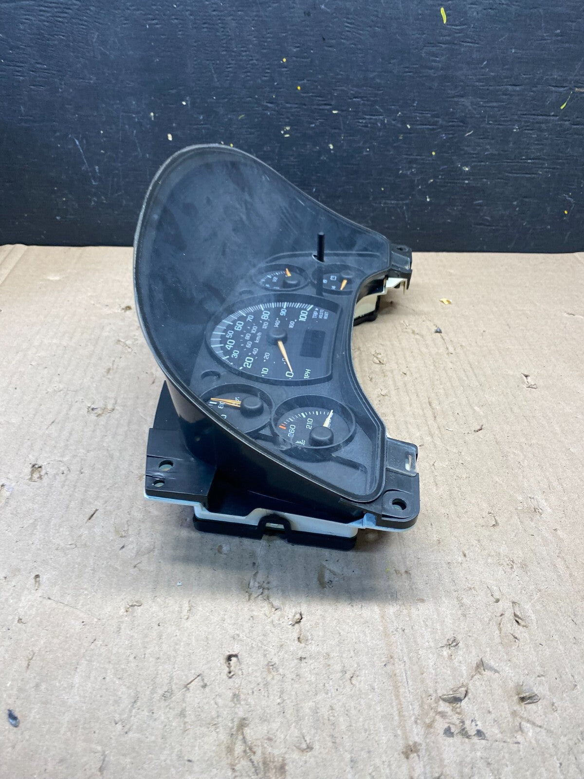 2004 to 2007 Chevrolet Express Speedometer Cluster Gauge N0632 PS1