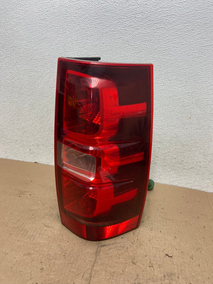2008-2014 Chevrolet Tahoe Suburban Right Passenger Rh Tail Light AG5573 LK0