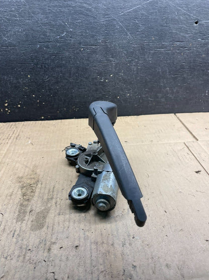 2012 to 2014 Ford Focus Rear Windshield Wiper Motor OEM BV61-17K441-AA W7170 DG4