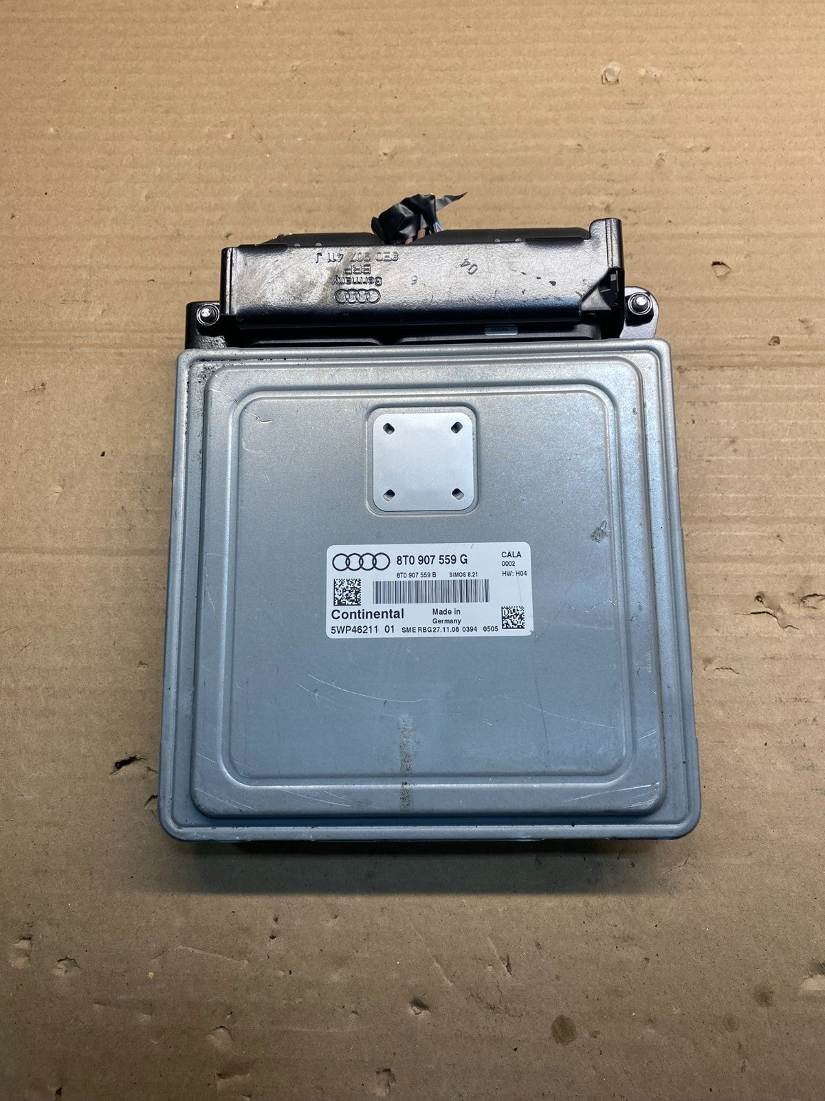 2009 to 2010 Audi A4 2.0L Engine Computer Ecu Pcm Ecm Pcu AD9433 DG0