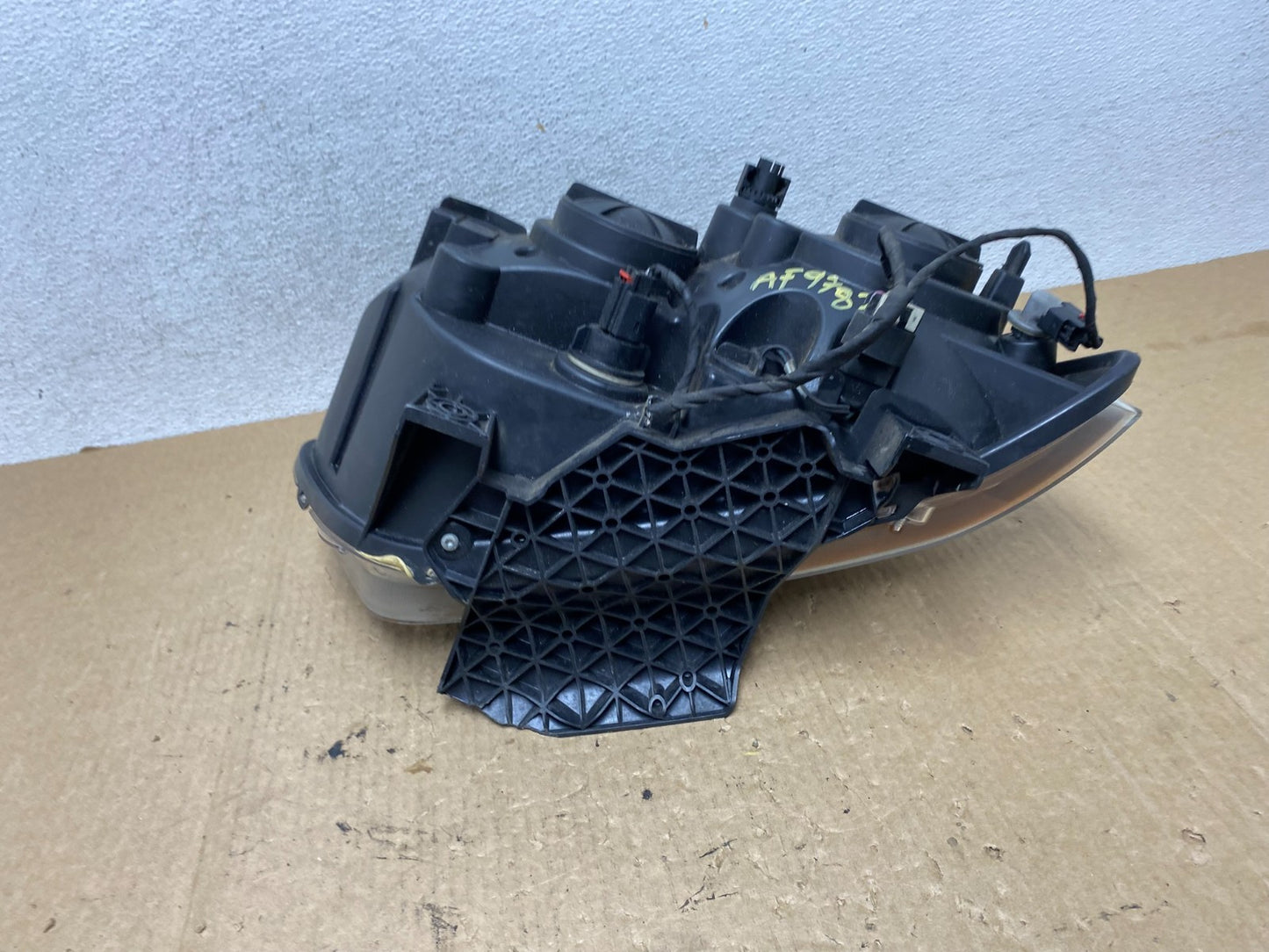 2011 to 2014 Dodge Charger Right Passenger RH Side Halogen Headlight AF9782 DW8