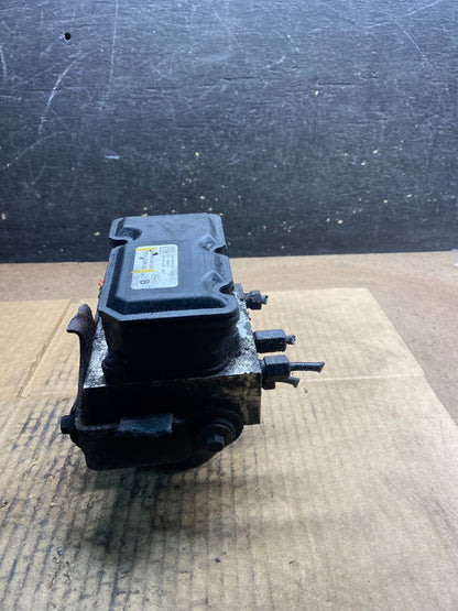 2011 - 2014 Ford E250 E350 Van  ABS Anti Lock Brake Pump Module Oem y4383 DG4