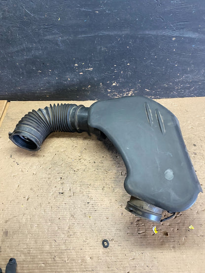 2011 to 2018 Chrysler 300 3.6L Air Intake Duct Tube Cleaner S3536 DG2