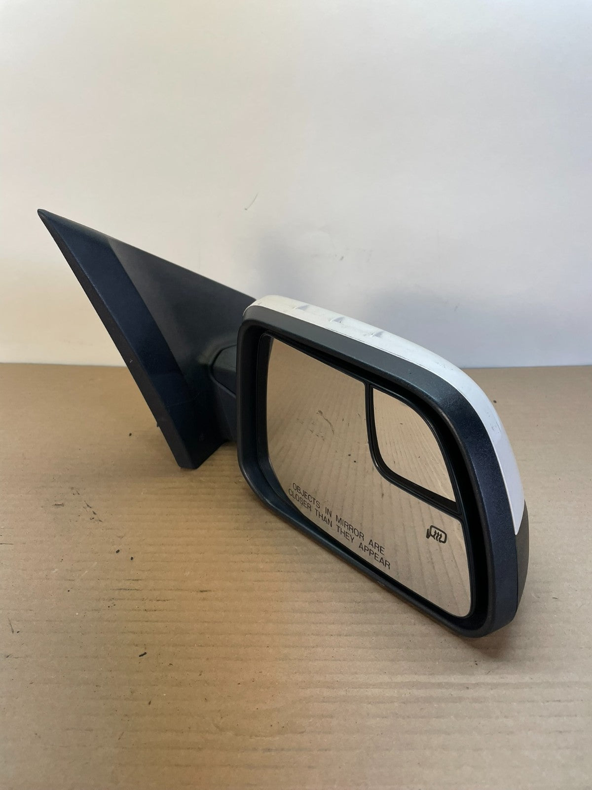 2011 to 2014 Ford Edge Right Passenger View Door Heated Mirror AH8654 DG2