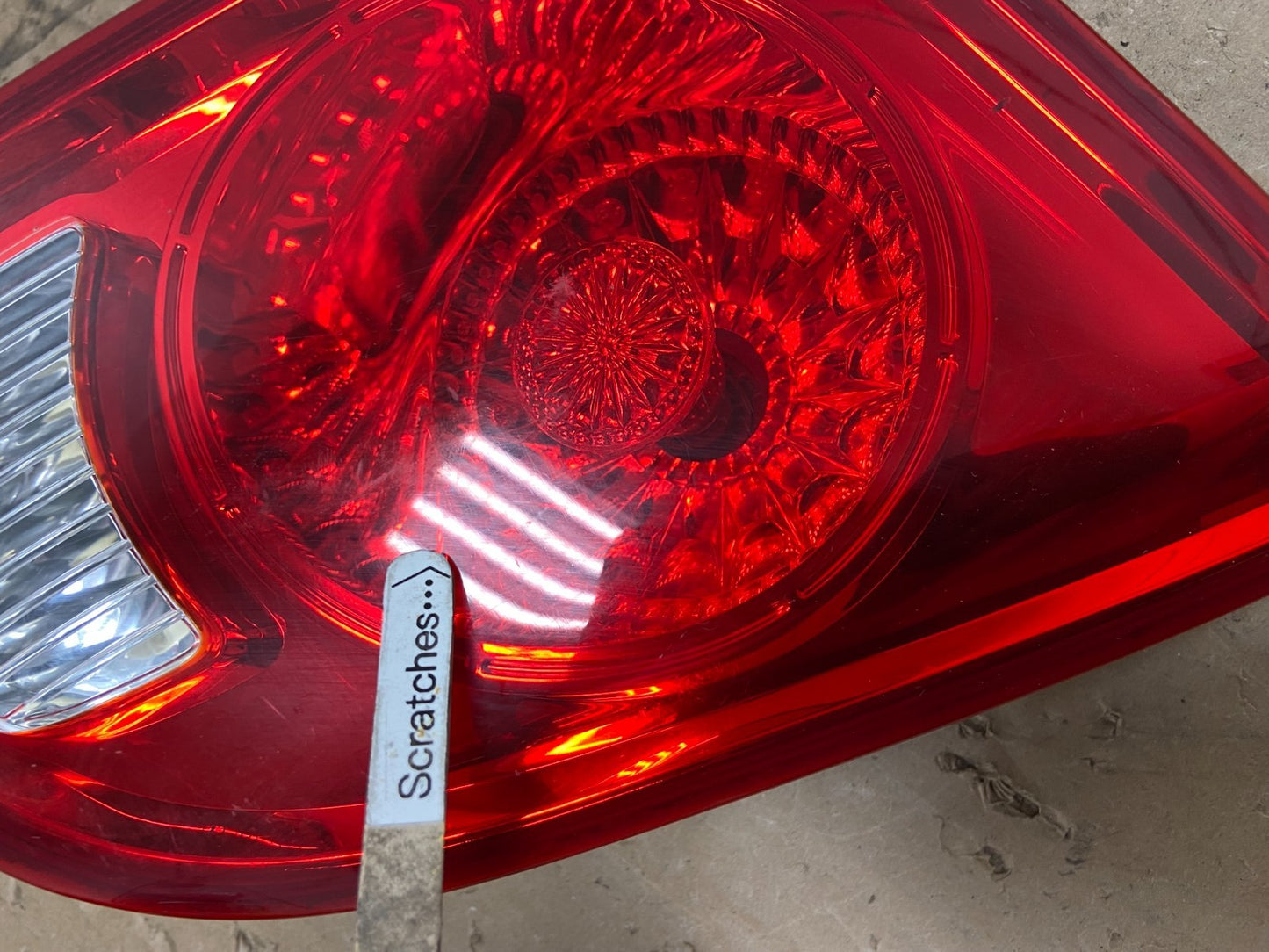 2007 2008 2009 Hyundai Santa Fe Left Driver LH Tail Light Inner AC7343 DW3