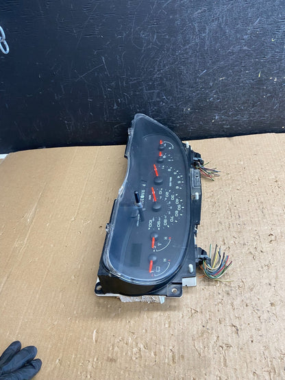2006 Ford E350 Gauge Speedometer Cluster AE4310 DW2