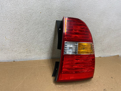 2005 to 2007 Kia Sportage Right Passenger Side RH Side Tail Light AH8323 LK1