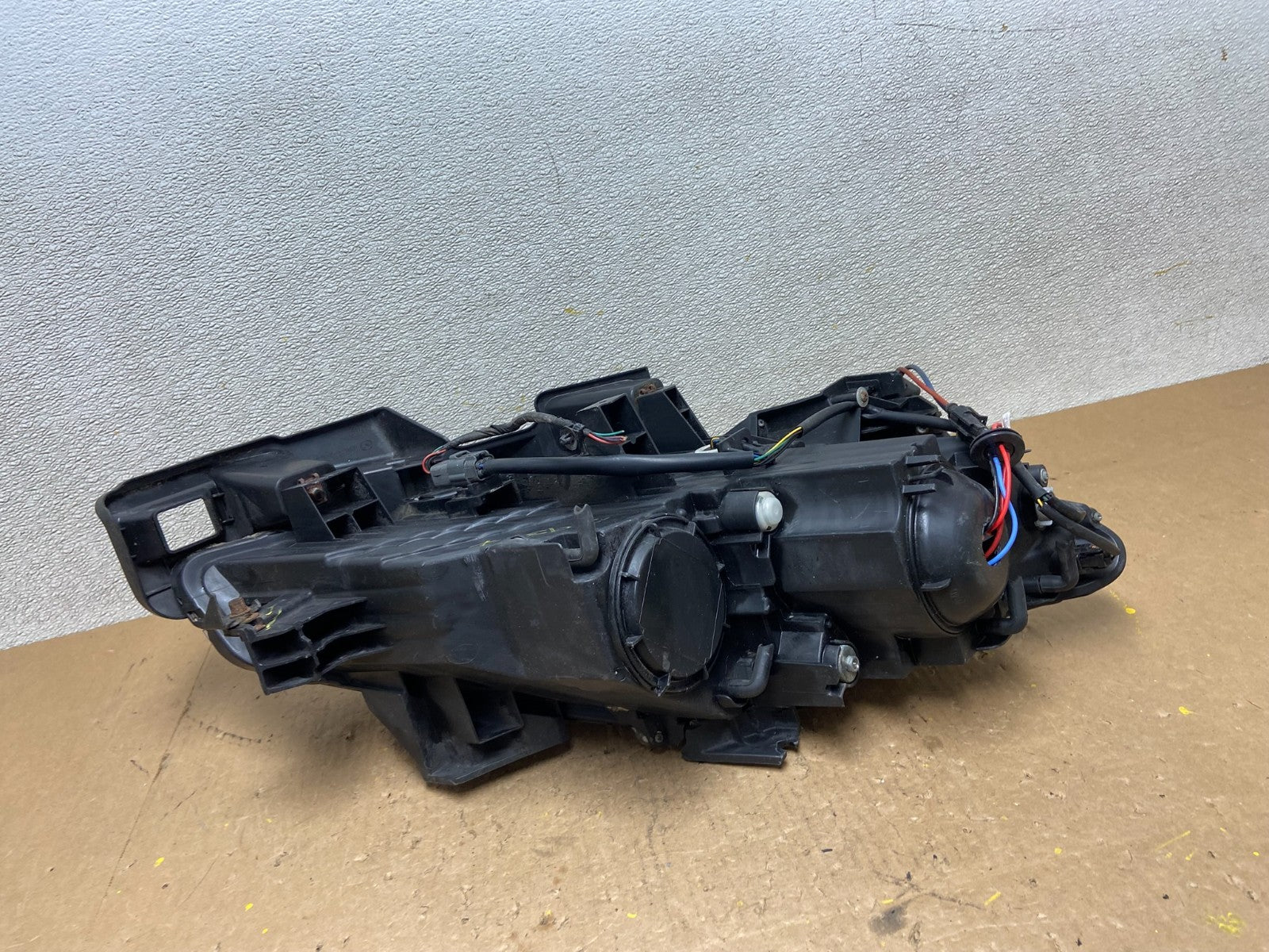 2013 - 2015 Mazda Cx9 Cx-9 Left Driver LH Halogen Headlight Z9317 DW7