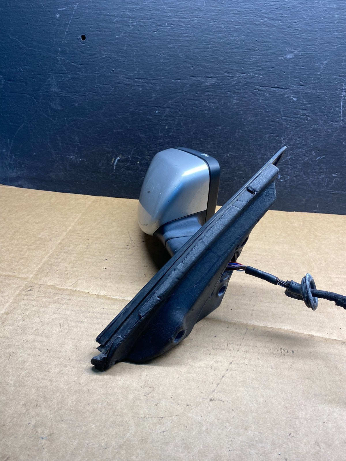 2004 - 2006 BMW 5-Series 525i 530i Right Passenger RH Door View Mirror AD6739 DG2