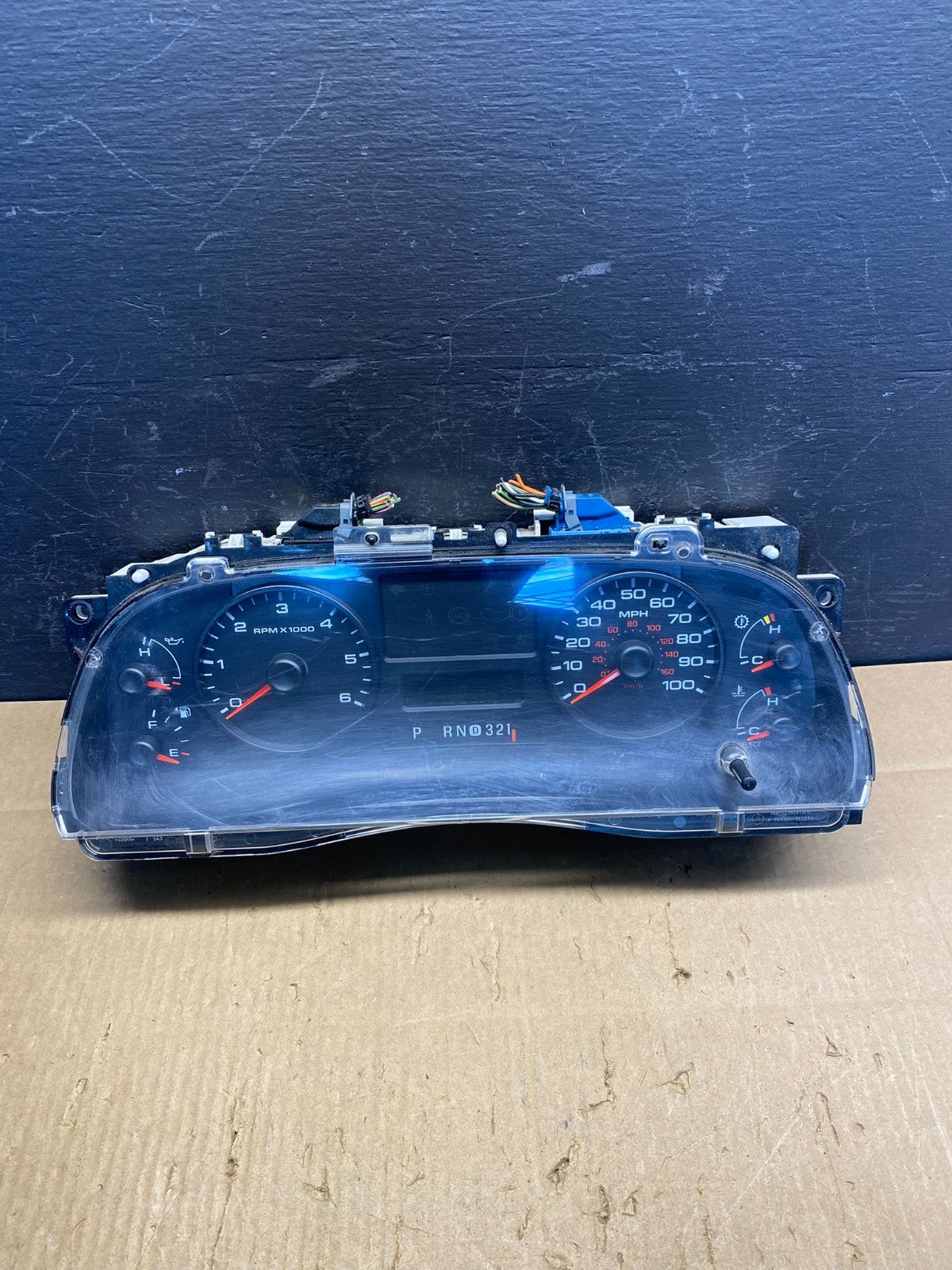 2005 - 2007 Ford F250 F350 6.0L Powerstroke Diesel Speedometer Cluster AD1664 DG0