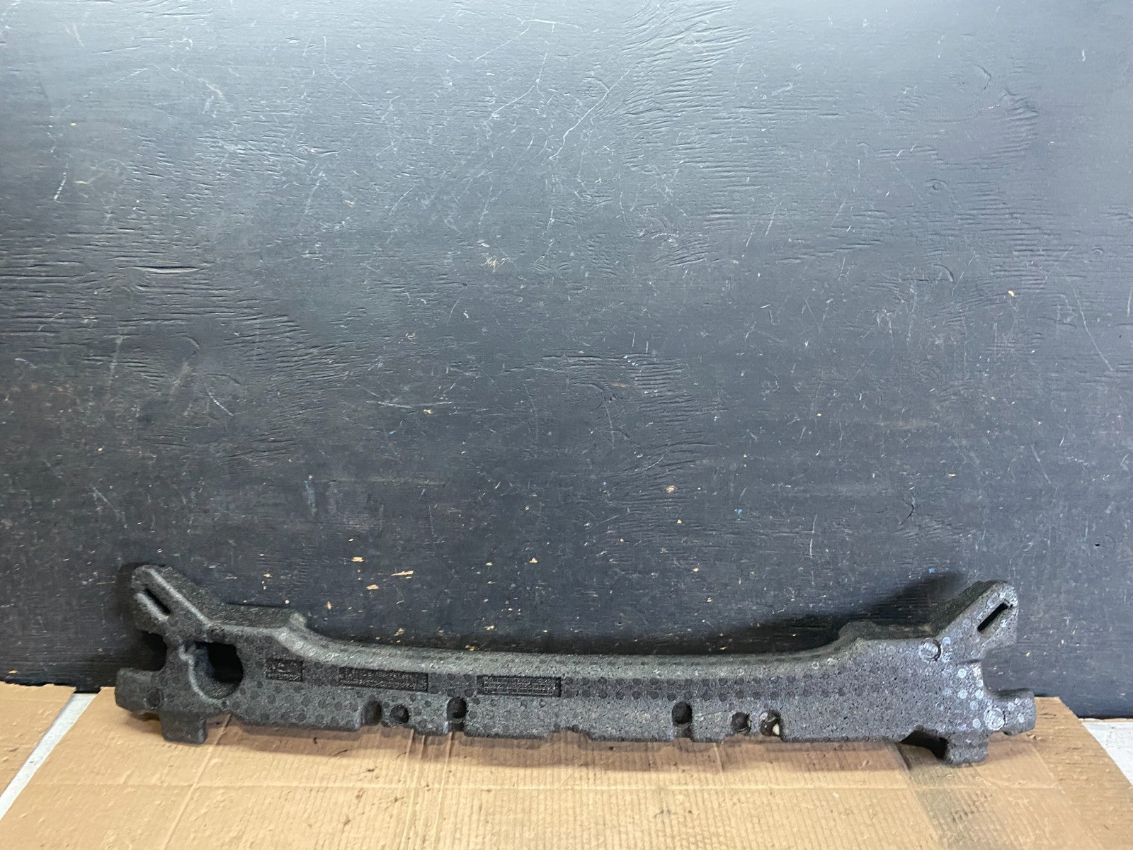 2016 to 2018 Hyundai Tucson Front Bumper Absorber Impact Q0679 DG0