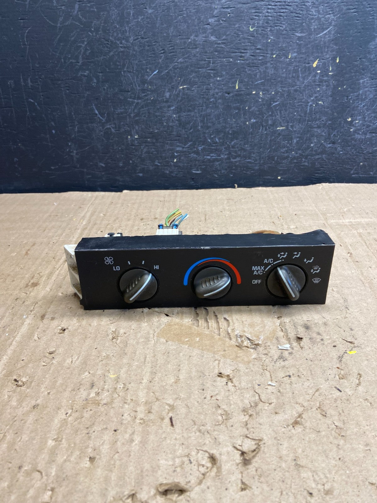2001 - 2007 GMC Chevrolet Express 1500 Climate Control A/C ae2000 DG0