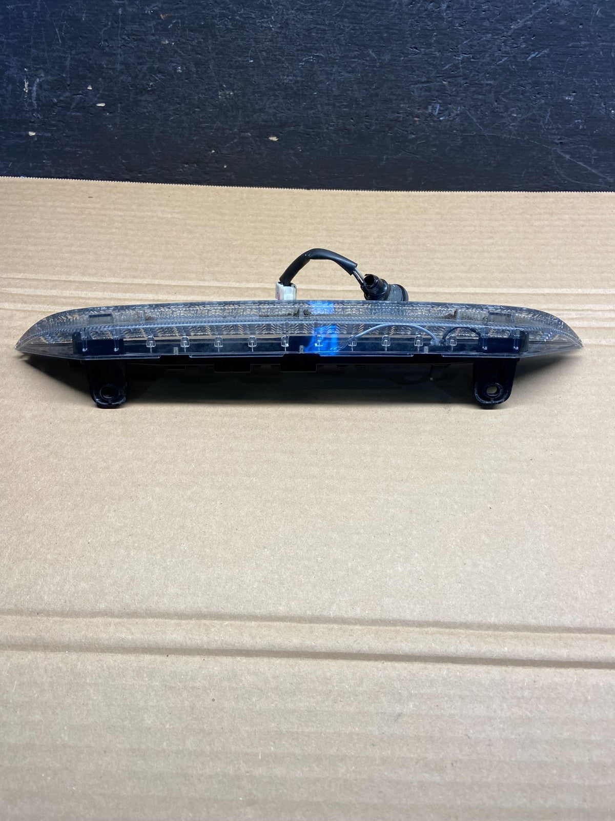 2007-2013 Mitsubishi Outlander Rear Spoiler LED Third Brake Light ae4678 DG3