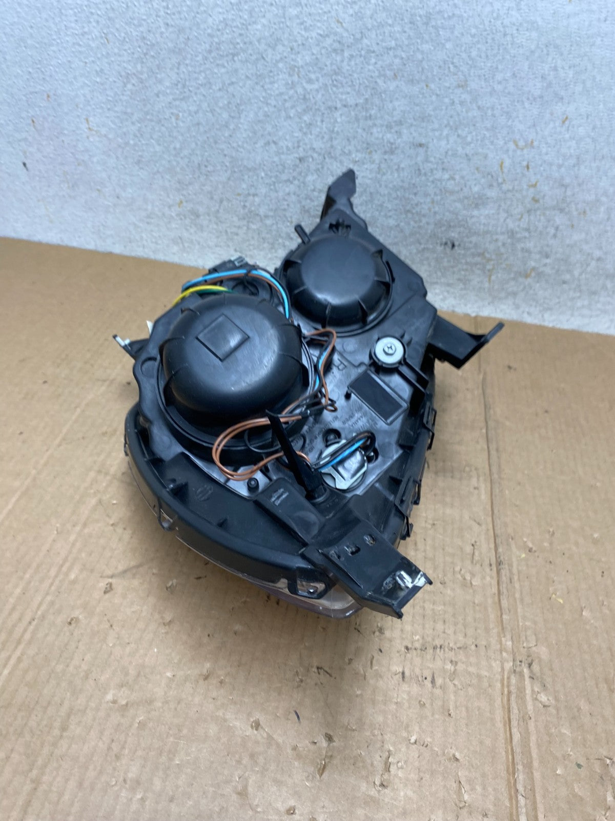 2010 - 2015 Chevrolet Equinox Halogen Headlight Right Passenger Side AI4759 DW6