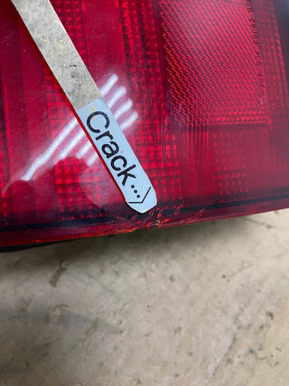 1995 - 1996 Toyota Camry Sedan Right Passenger Tail Light Lamp AD0602 LK4