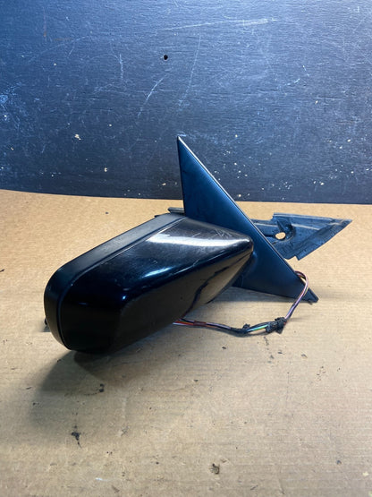 2001 to 2006 BMW 325i Right Passenger Side View Door Mirror OEM Z9112 DG1