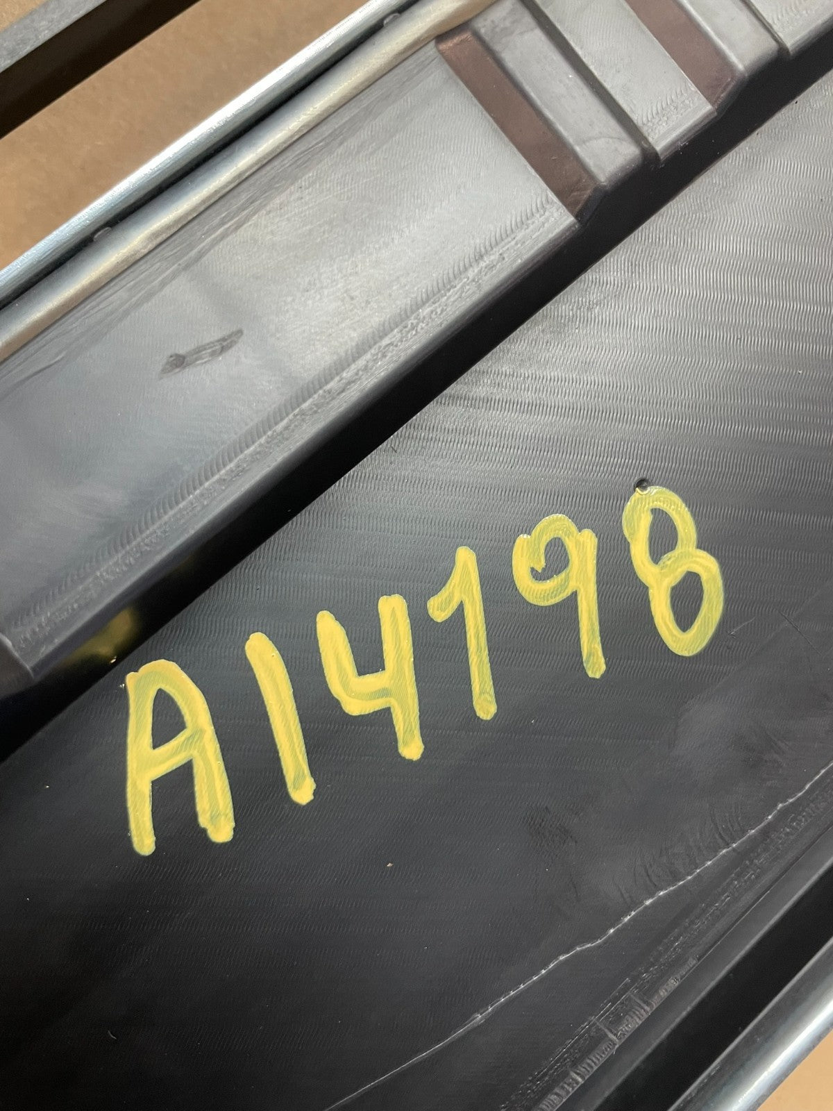 2008 to 2012 Jeep Liberty Front Upper Grill Grille ai4198 DG5