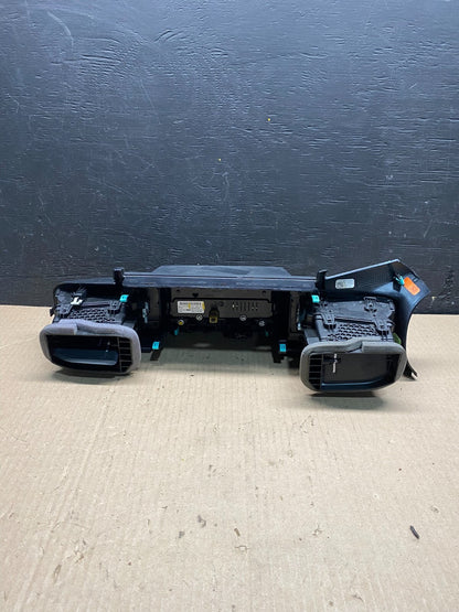 2020 to 2023 Ford  Explorer Console Radio Display Screen Air Vents F4950 DG1 Oem4