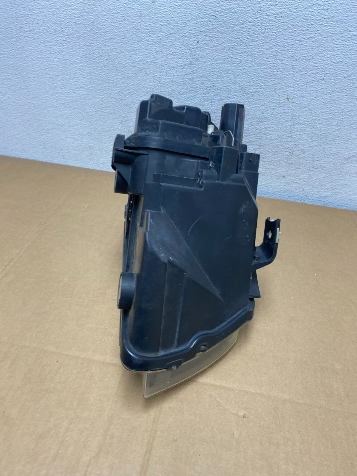 2009-2011 Bmw 3 Series 328i 4/D Sedan Left Driver Headlight Halogen AD0715 DW8