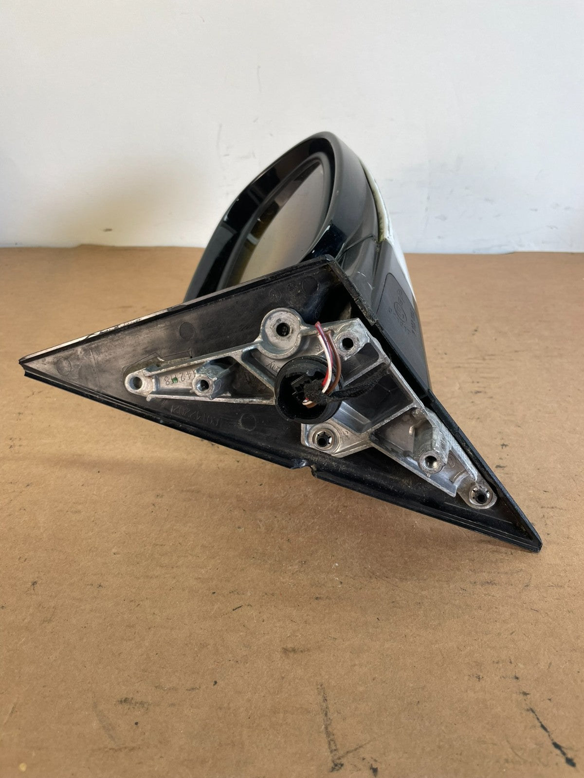 2009 to 2011 BMW 328i 335i Right Passenger Side View Door Mirror AG0679 DW4