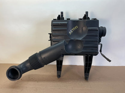 2010 to 2018 Mercedes-Benz Sprinter 2500 3.0L Air Cleaner Box AG9952 DG3