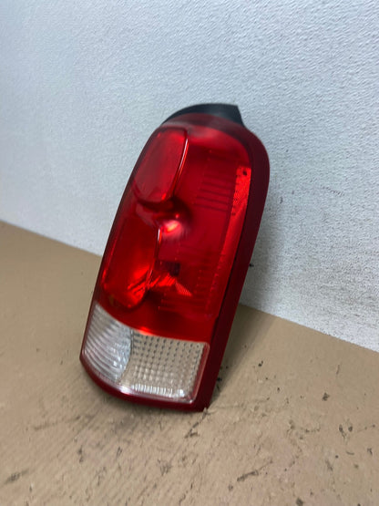 2005 - 2009 Pontiac Montana / Uplander Right Passenger Tail Light AE8848 LK1