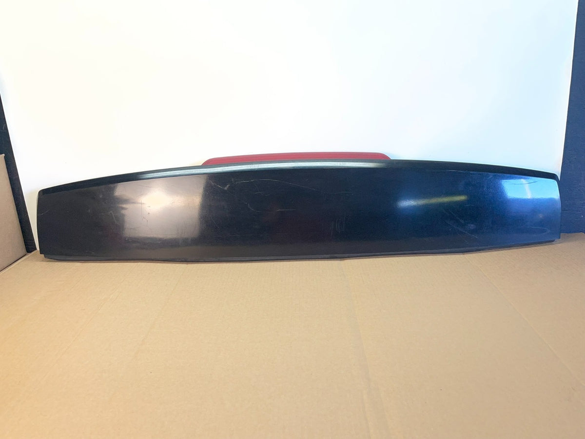 2007-2014 Chevrolet Tahoe Suburban Yukon Spoiler Wing 3rd Brake Light AG9836 DG0