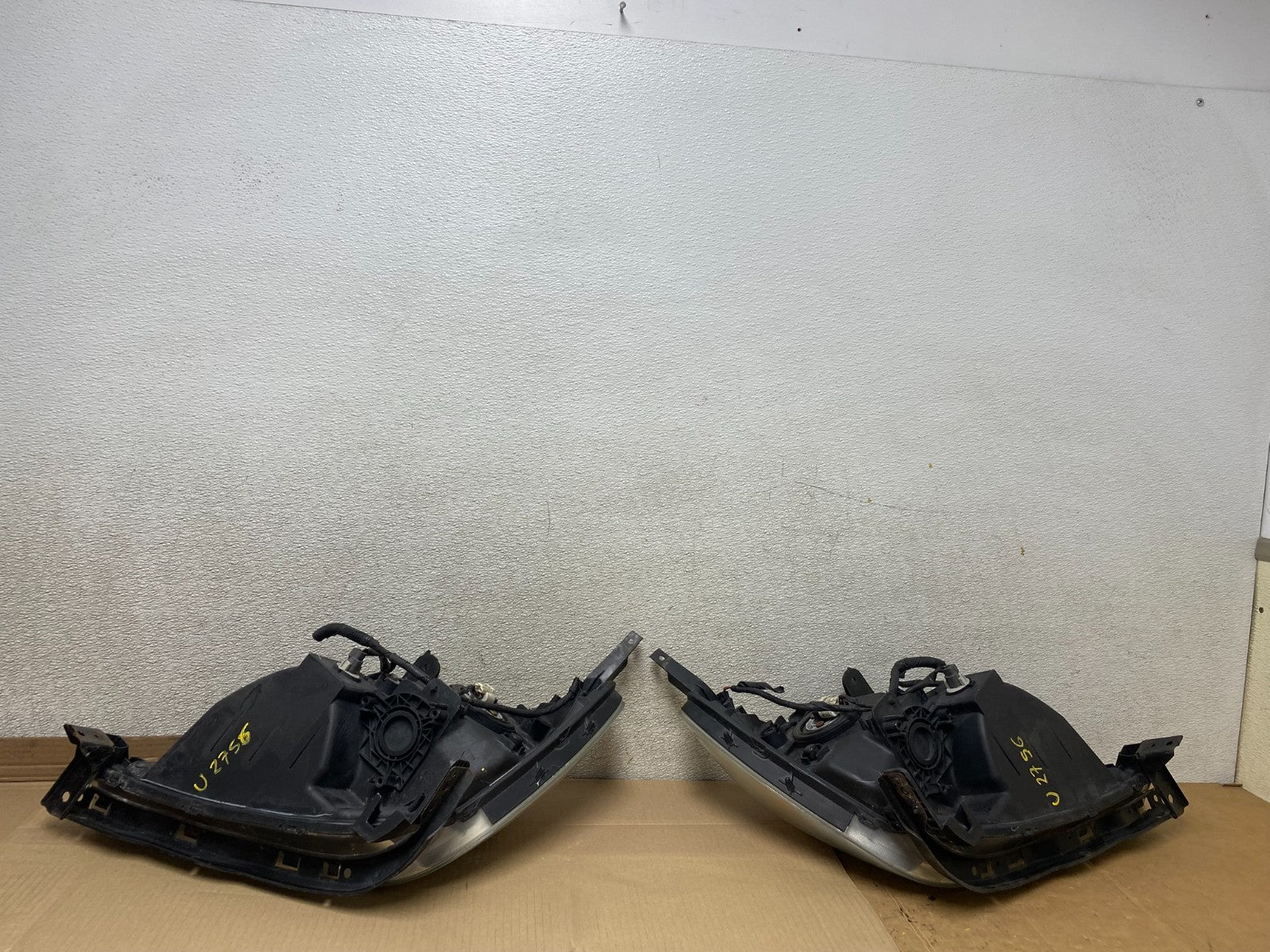 2005 2006 2007 Honda Odyssey Left+Right Set Halogen Headlights U2756 DW11
