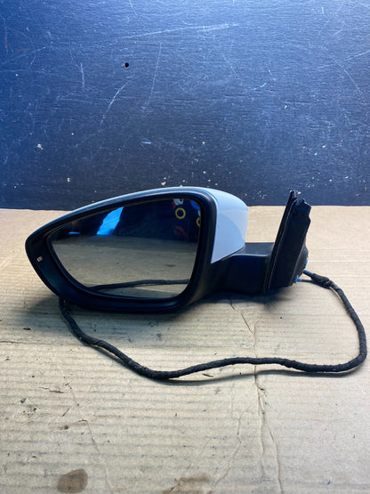 2012 to 2016 Volkswagen Passat Left Driver LH Turn View Door Mirror AA5708 MS9