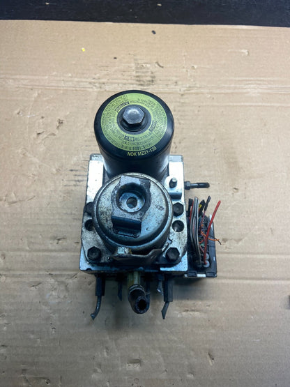2004 - 2009 Toyota Prius ABS Brake Pump Anti Lock Module AE2427 DG5