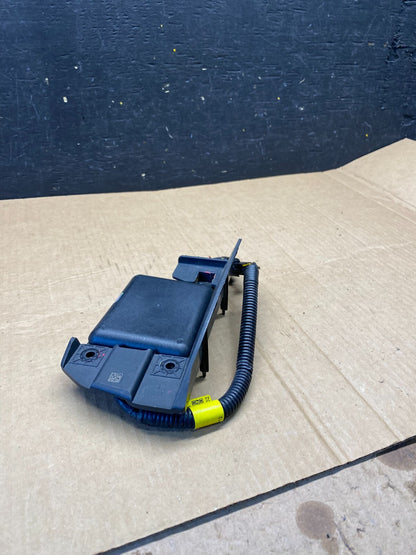 2017 to 2018 Kia Forte Left Rear Blind Spot Radar Sensor Module M1776 DG4