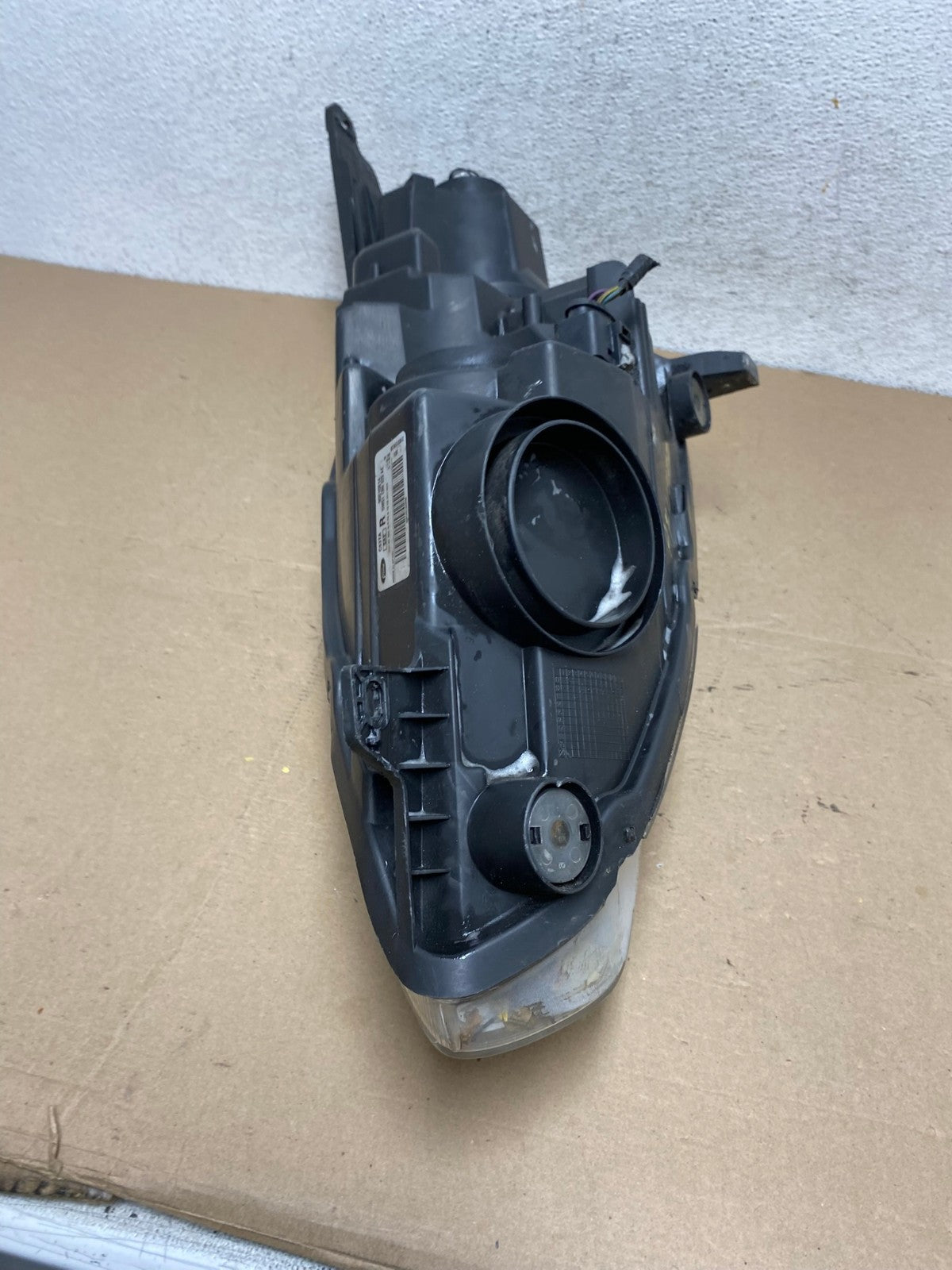 2013 to 2016 Ford C-MAX Right Passenger Side Headlight AF4477 LK7