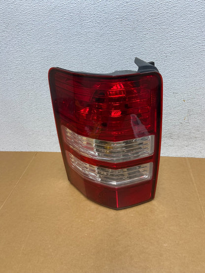 2008 to 2012 Jeep Liberty Left Driver Side Lh Tail Light AD8883 DW0
