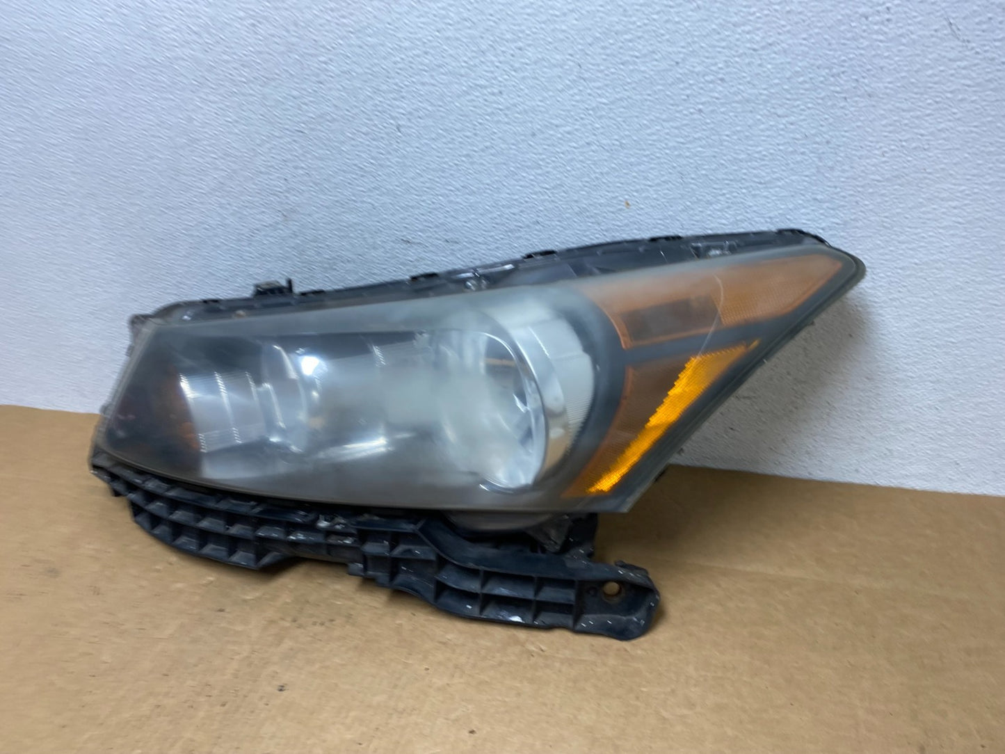 2008 to 2012 Honda Accord Sedan Headlight Left Driver Lh Side AD4570 DW1